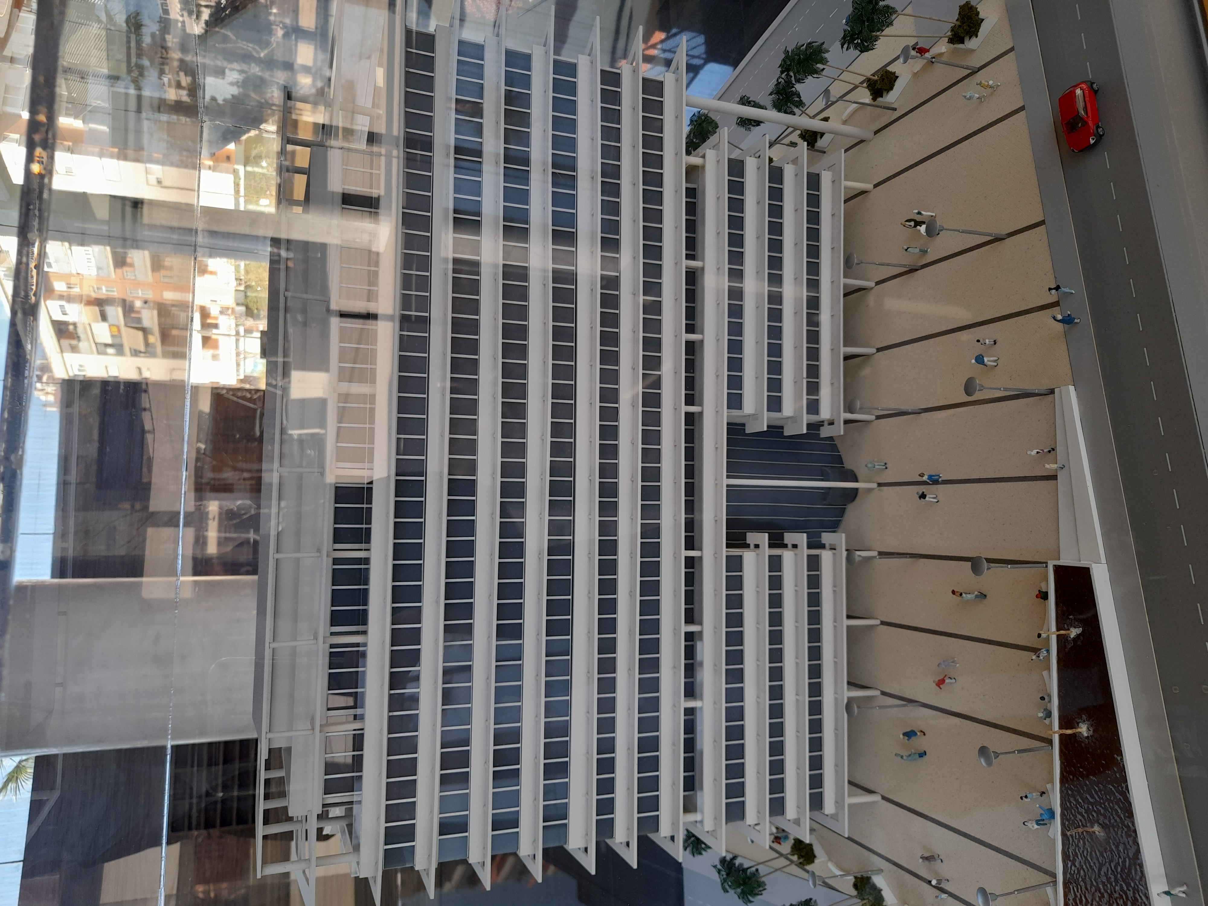 Torre Proconsa – instalación en fase final