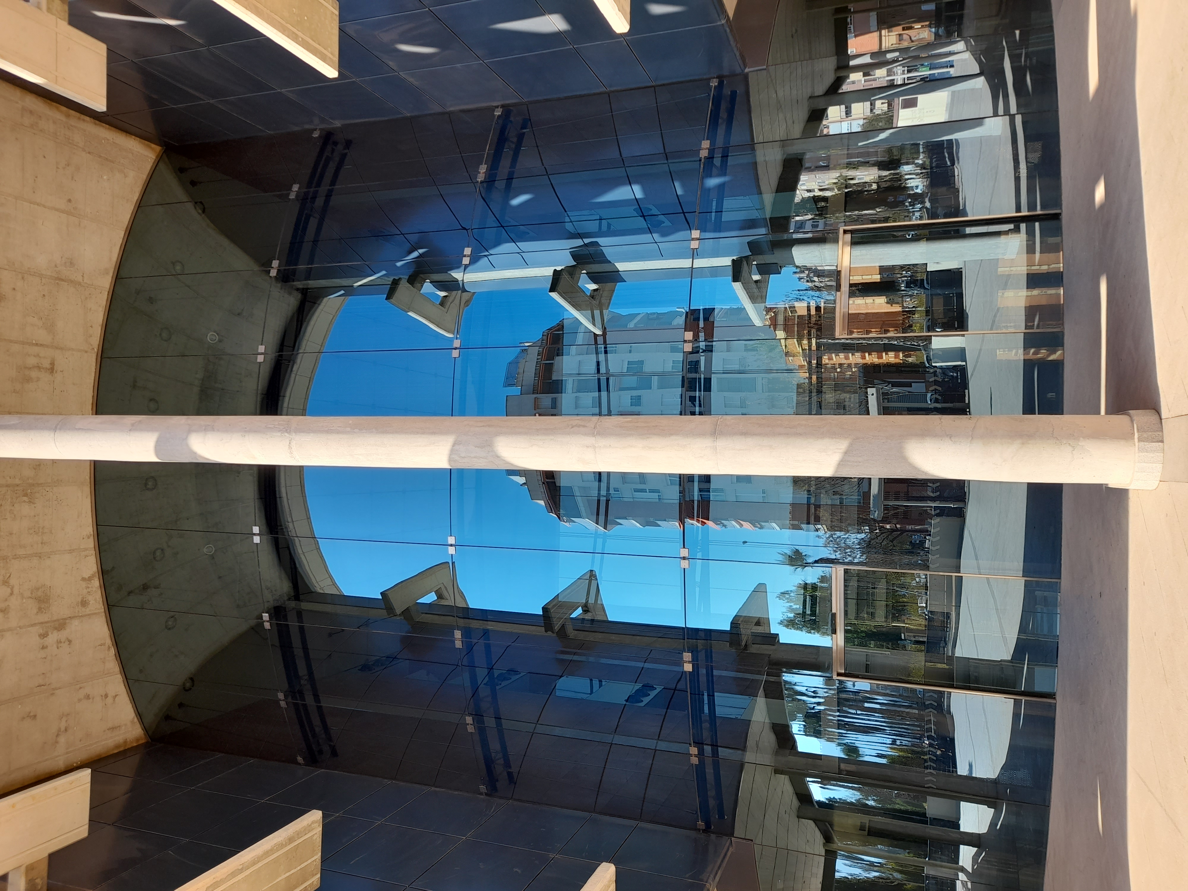 Torre Proconsa – fachada completa vista diagonal